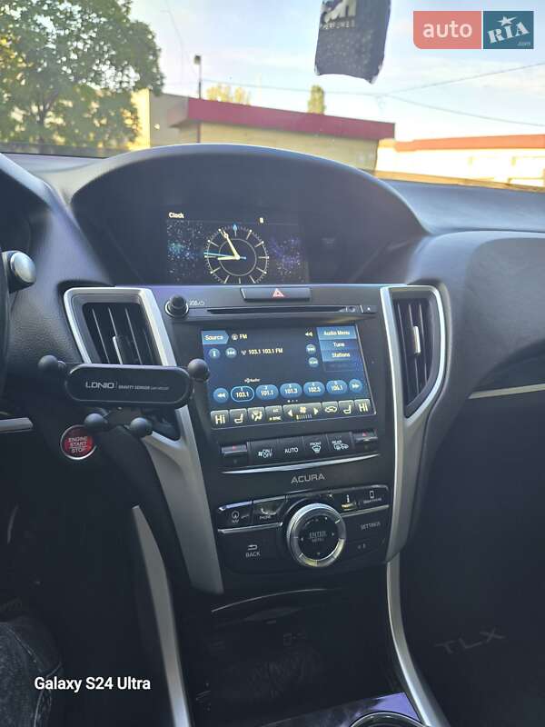 Седан Acura TLX 2018 в Киеве