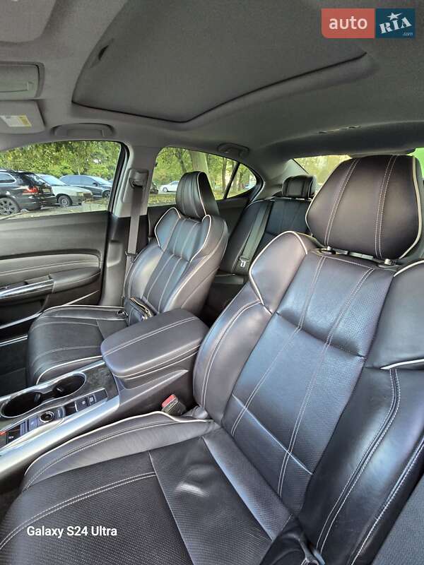 Седан Acura TLX 2018 в Киеве