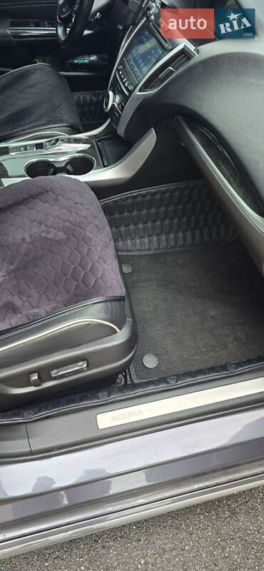 Седан Acura TLX 2018 в Киеве