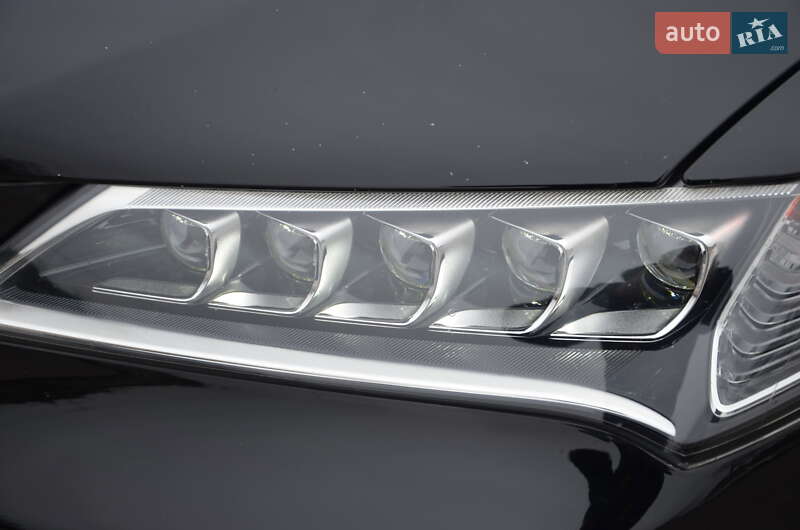 Седан Acura TLX 2016 в Павлограді