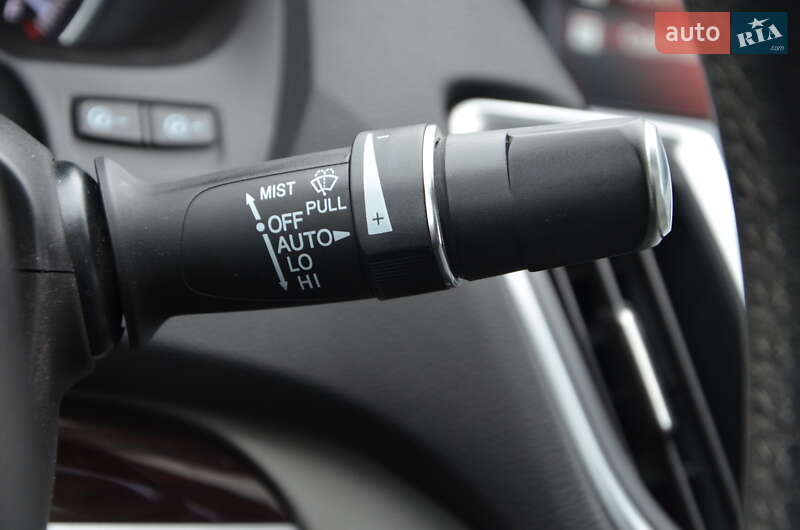 Седан Acura TLX 2016 в Павлограді