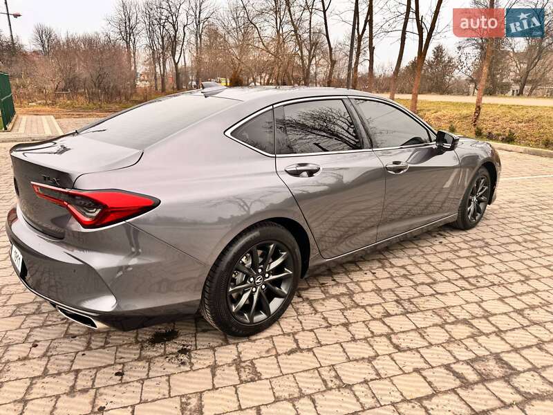 Седан Acura TLX 2020 в Яворові