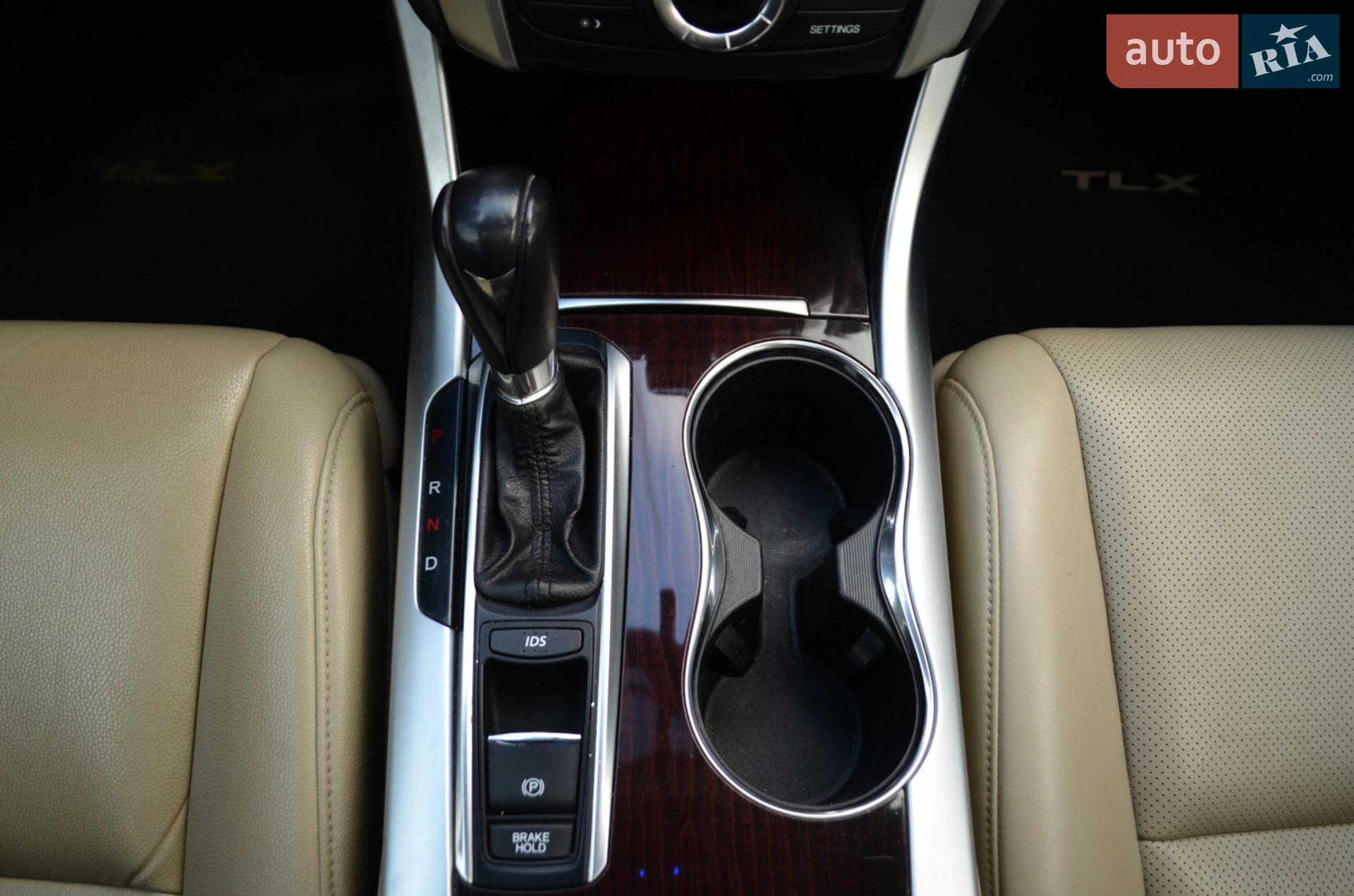 2015 Acura TLX - мініатюра 24