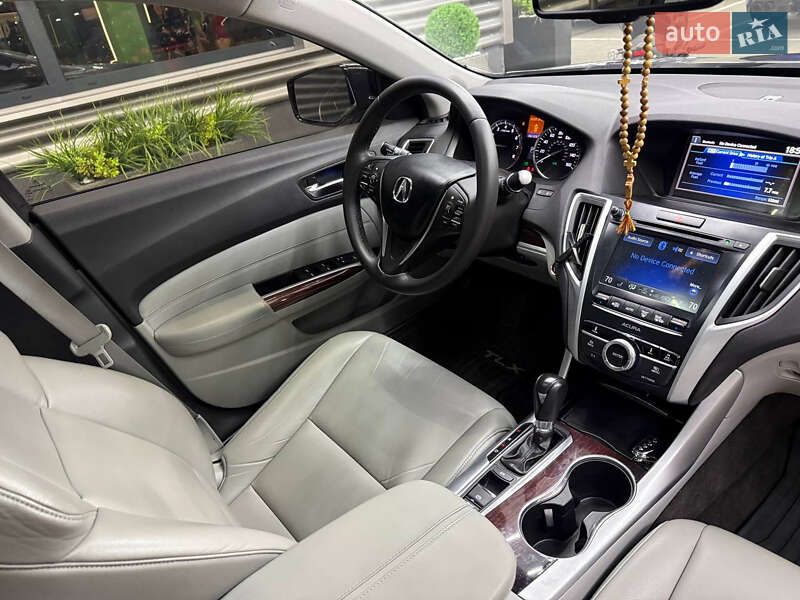 Седан Acura TLX 2017 в Києві
