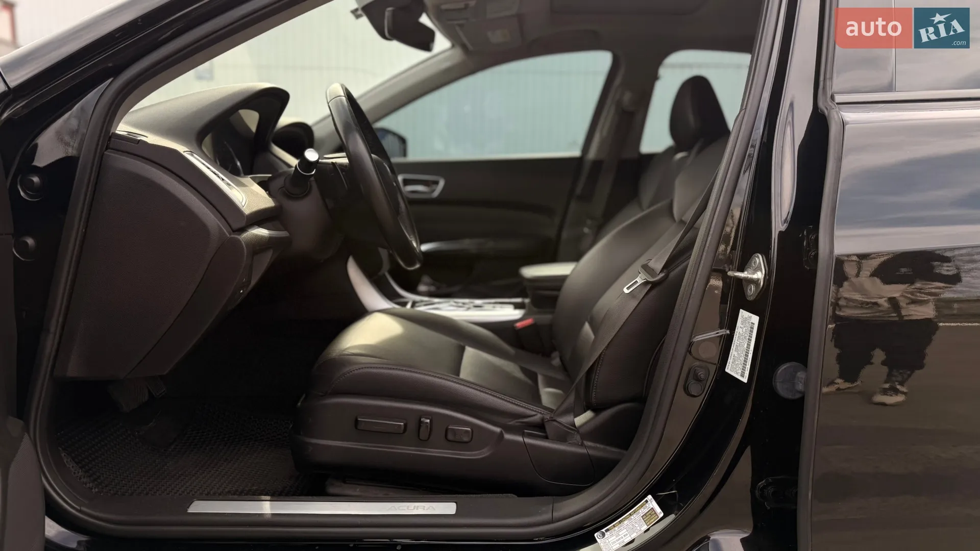 2017 Acura TLX - мініатюра 22