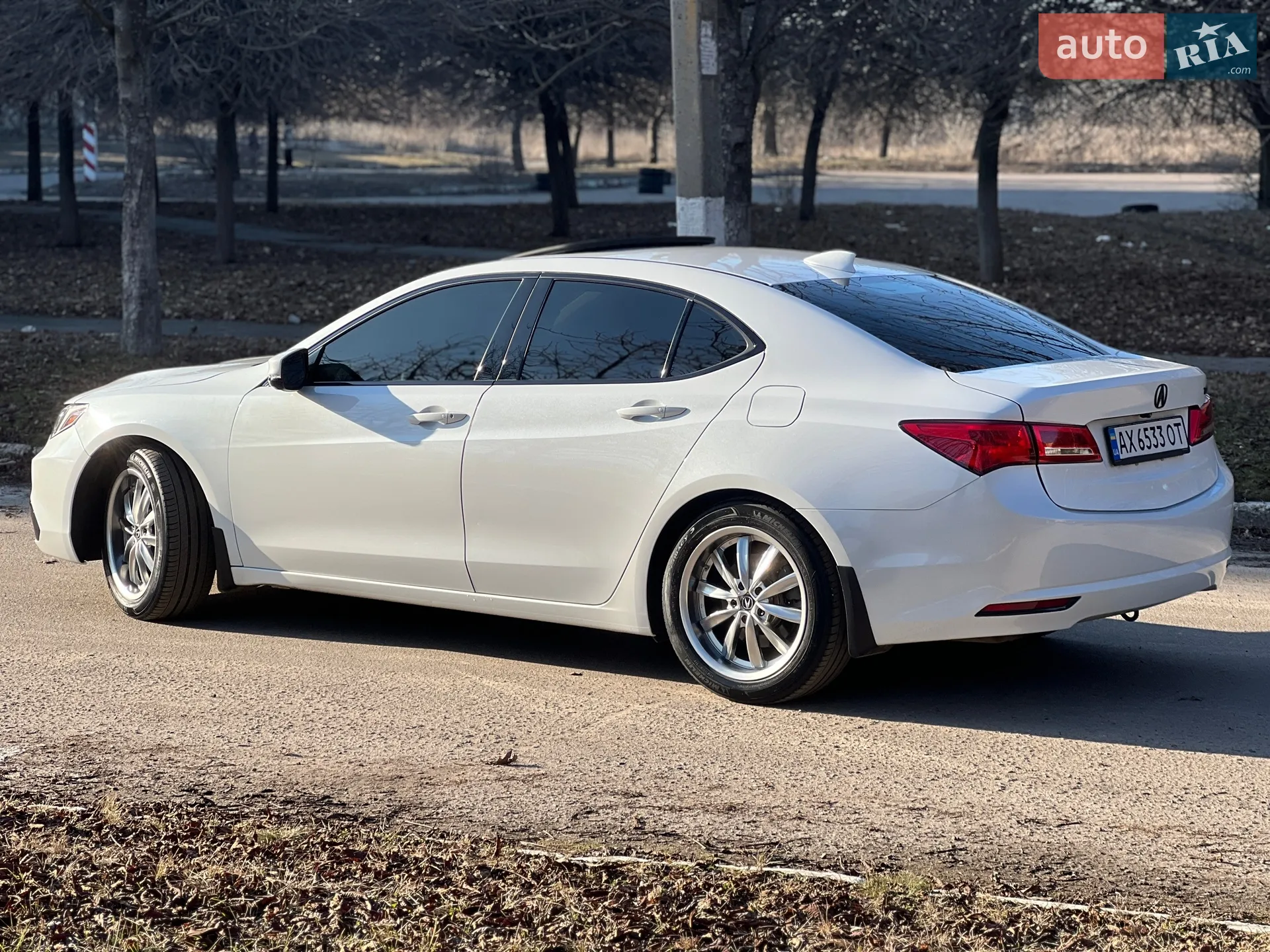 2019 Acura TLX - мініатюра 13