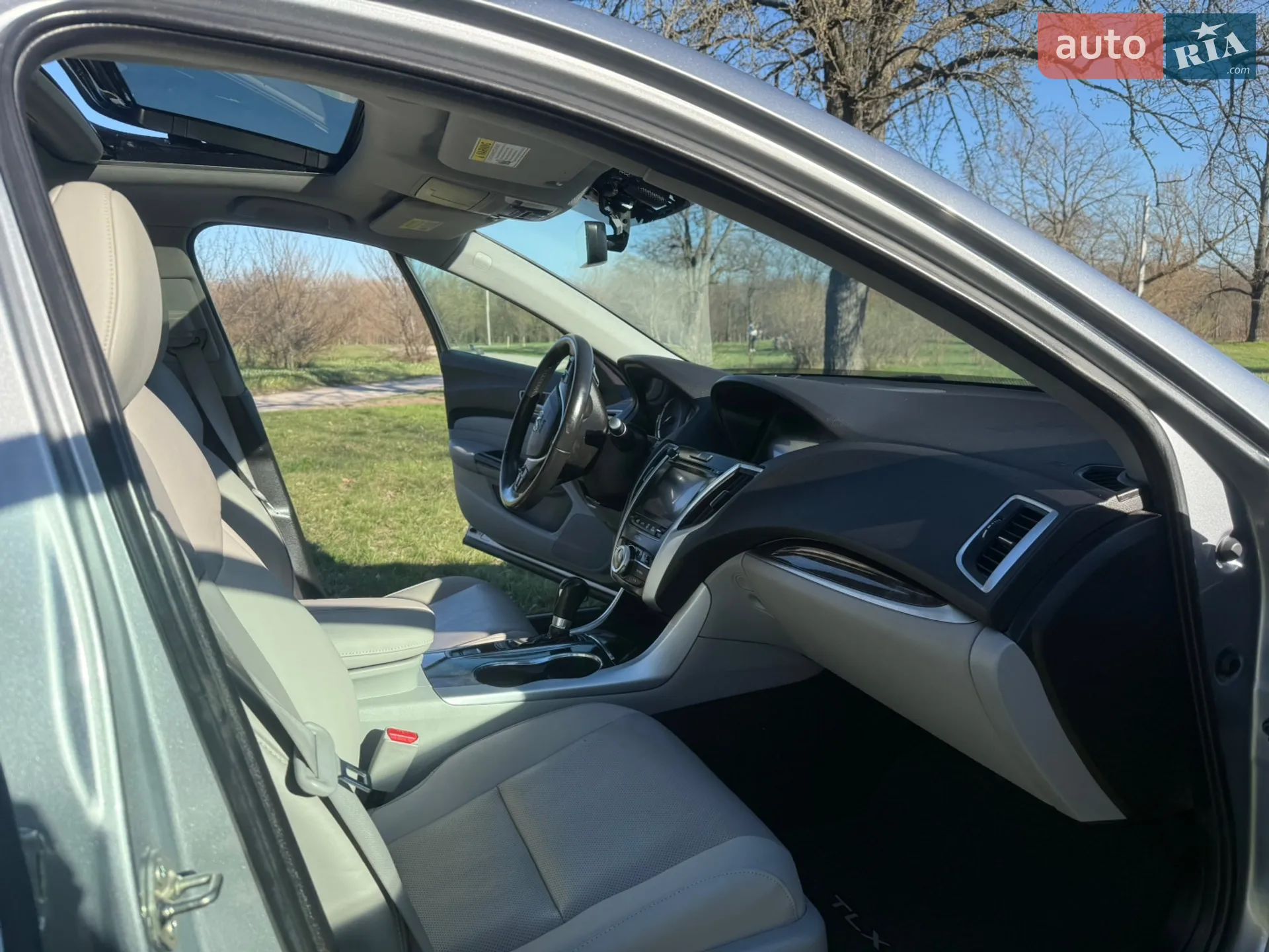 2019 Acura TLX - мініатюра 2
