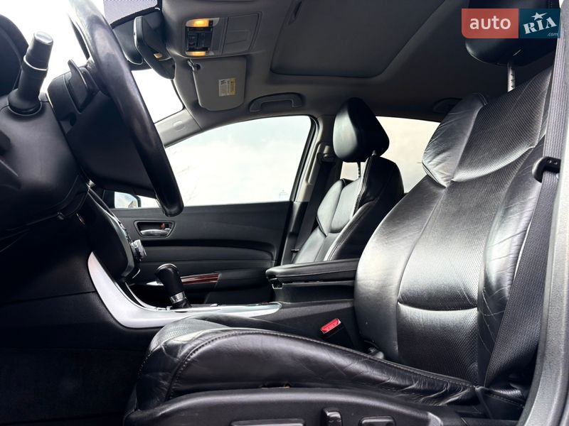 Седан Acura TLX 2015 в Киеве