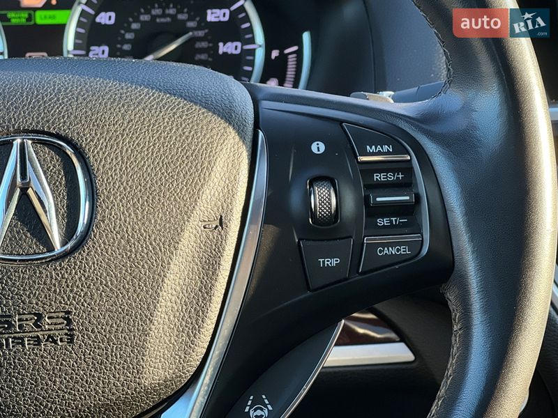 Седан Acura TLX 2015 в Львове