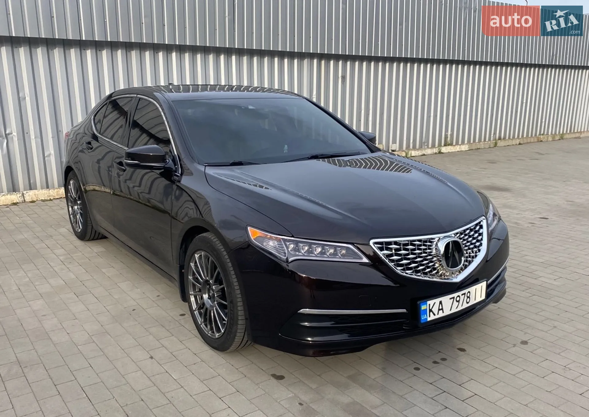 2017 Acura TLX - мініатюра 2