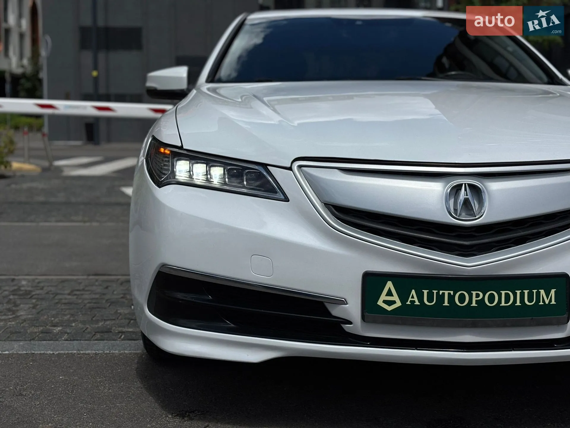 2015 Acura TLX - мініатюра 4