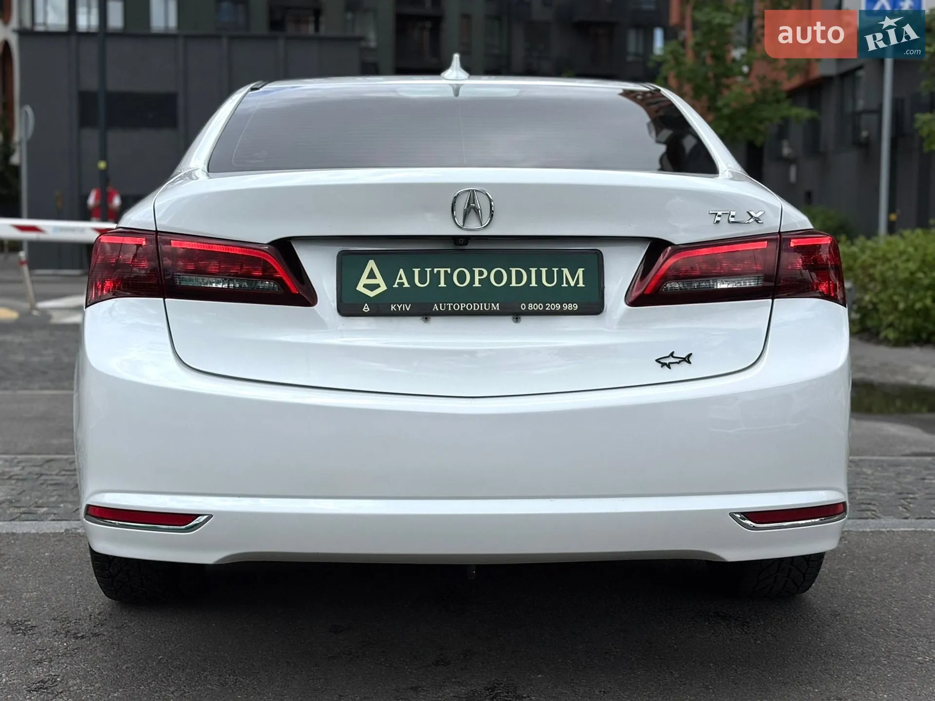 2015 Acura TLX - мініатюра 16
