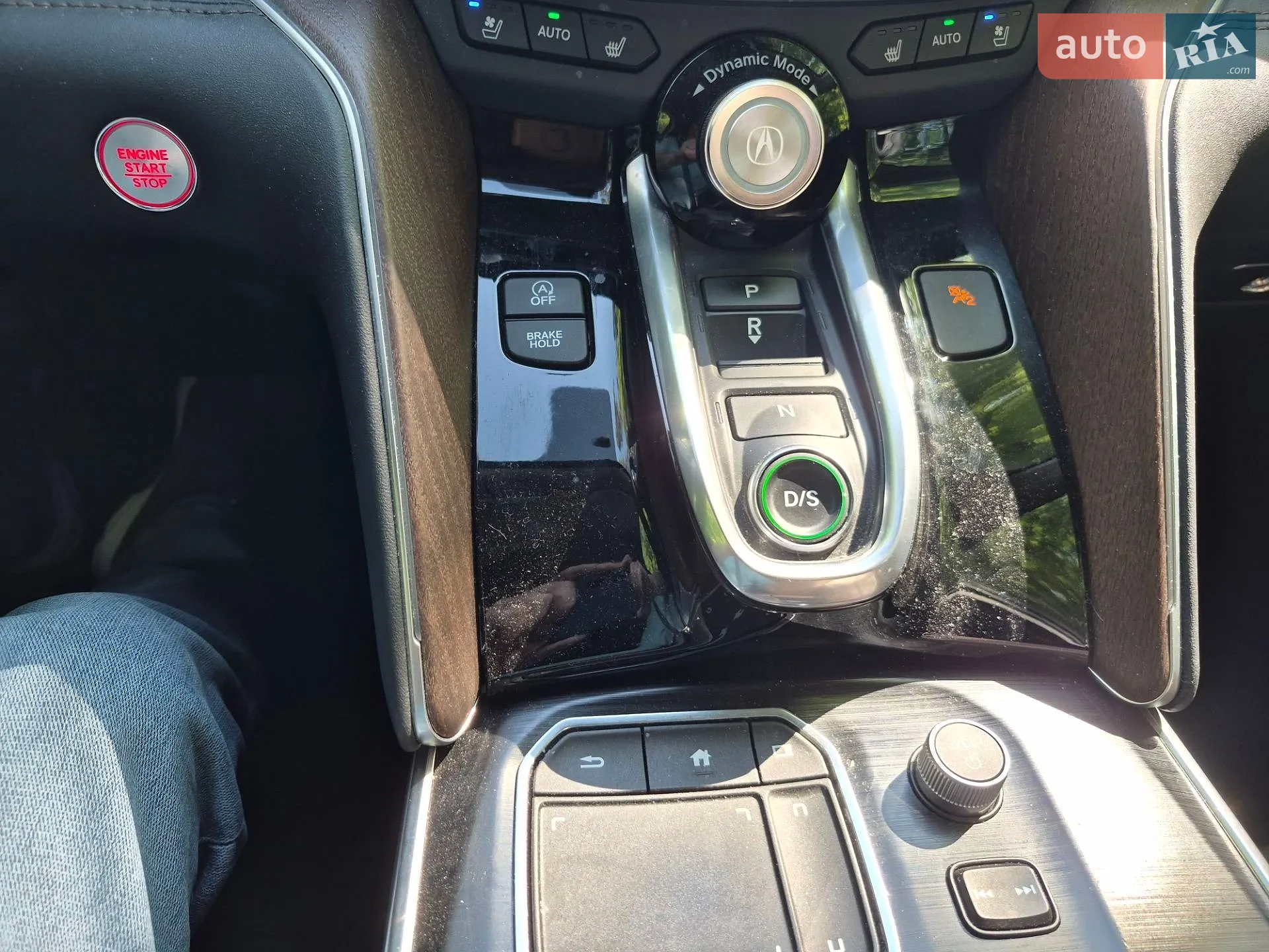 2021 Acura TLX - мініатюра 16