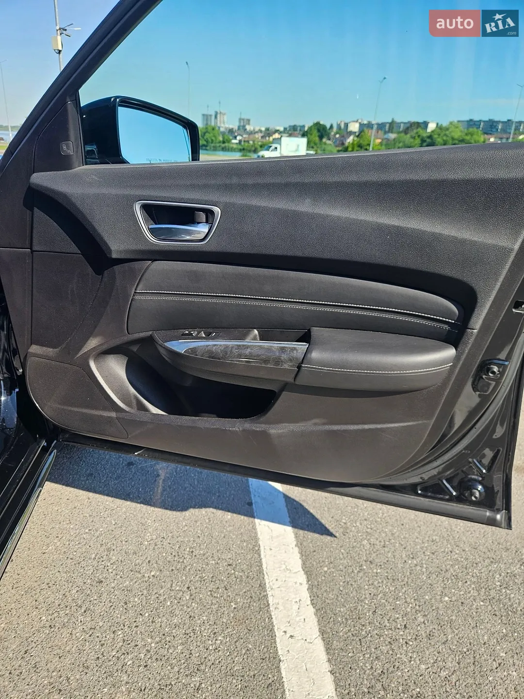 2017 Acura TLX - мініатюра 12