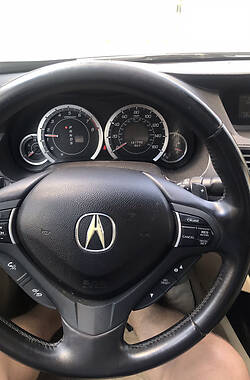 Седан Acura TSX 2010 в Львове