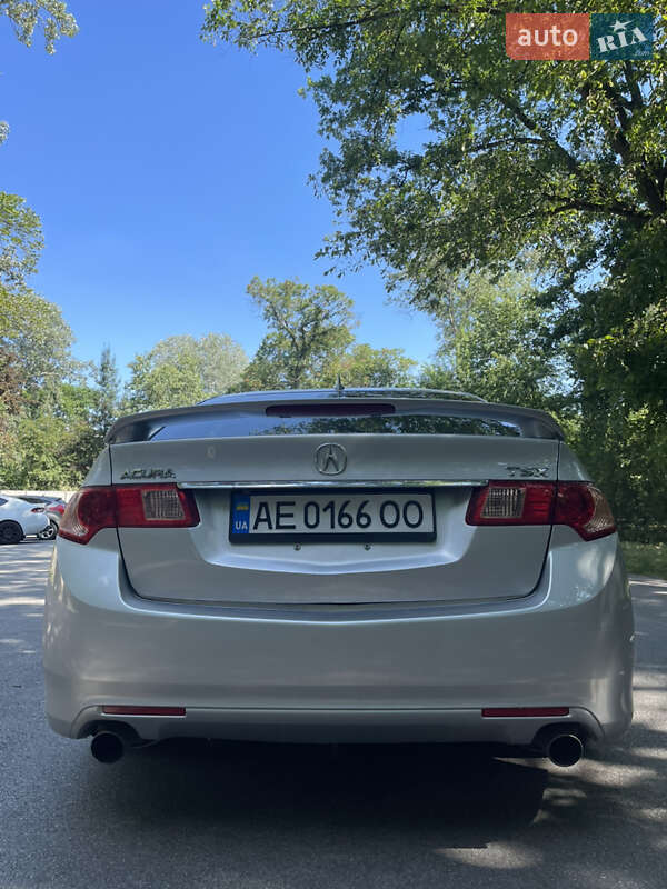 Седан Acura TSX 2011 в Новомосковске
