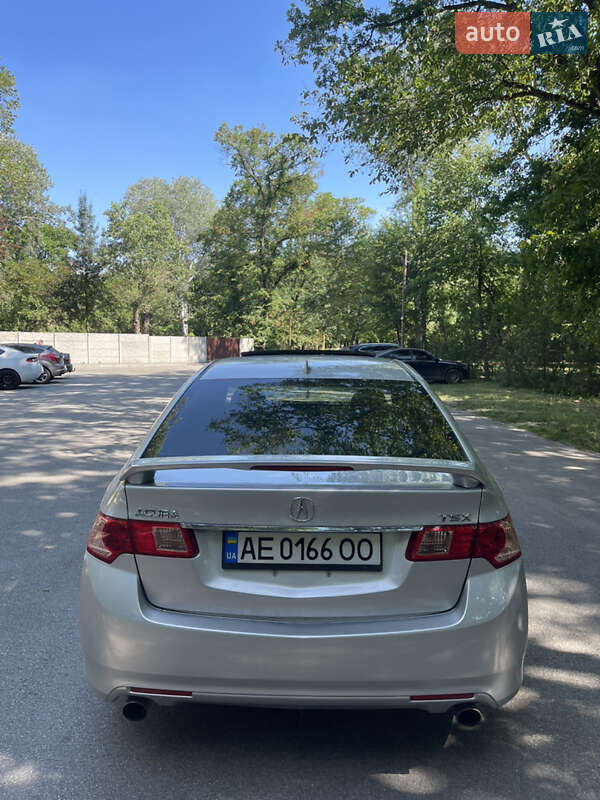 Седан Acura TSX 2011 в Новомосковске