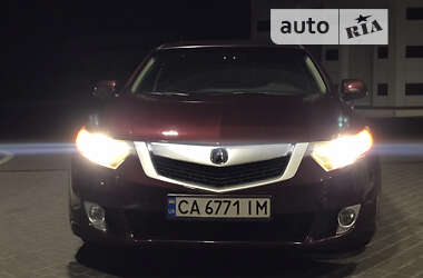 Седан Acura TSX 2010 в Черкассах