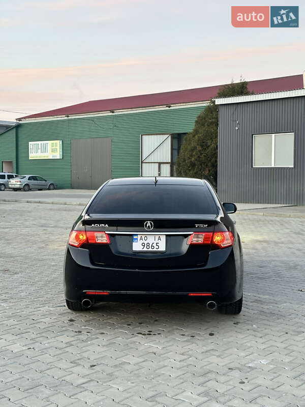 Седан Acura TSX 2011 в Ужгороде