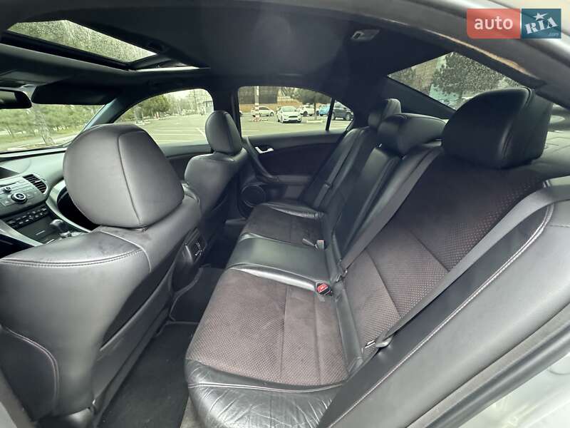 Седан Acura TSX 2012 в Одесі