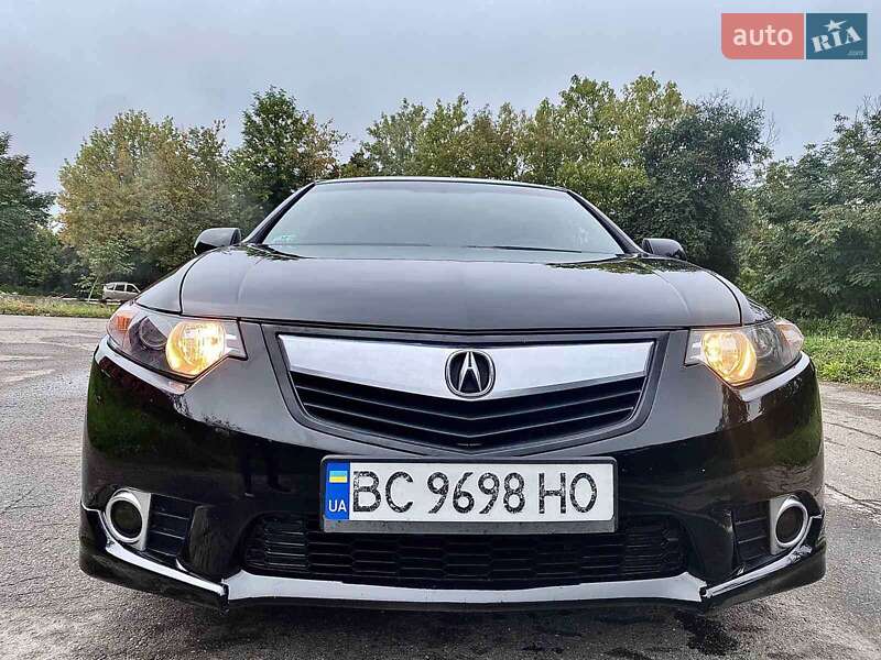 Седан Acura TSX 2013 в Львове