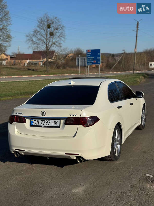 Седан Acura TSX 2011 в Черкасах