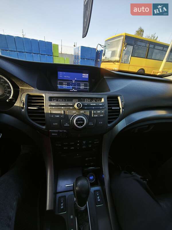 Седан Acura TSX 2013 в Білій Церкві