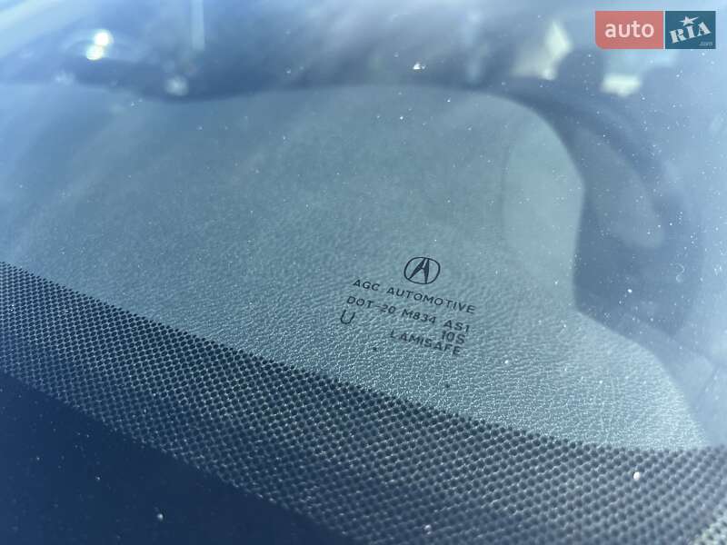 Седан Acura TSX 2011 в Богуславі
