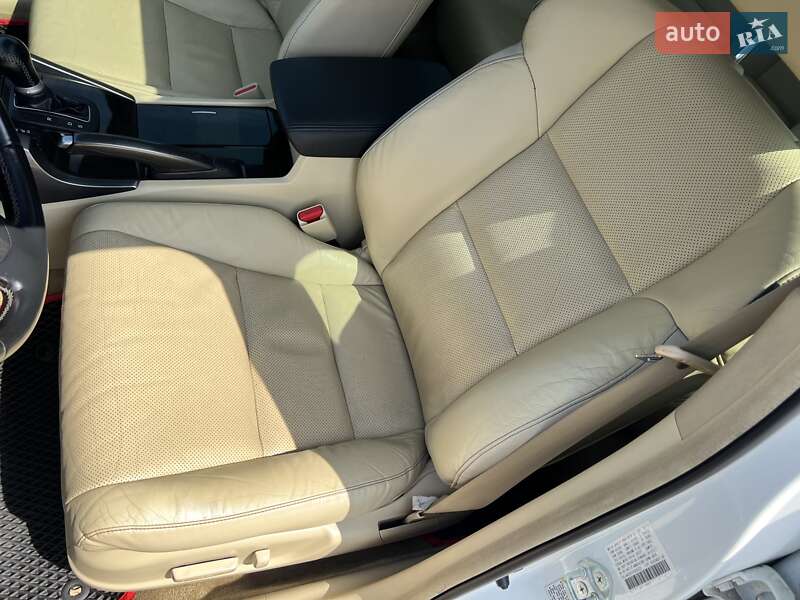 Седан Acura TSX 2011 в Богуславі