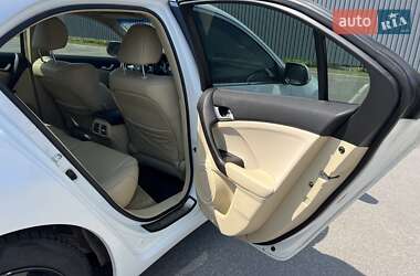 Седан Acura TSX 2011 в 