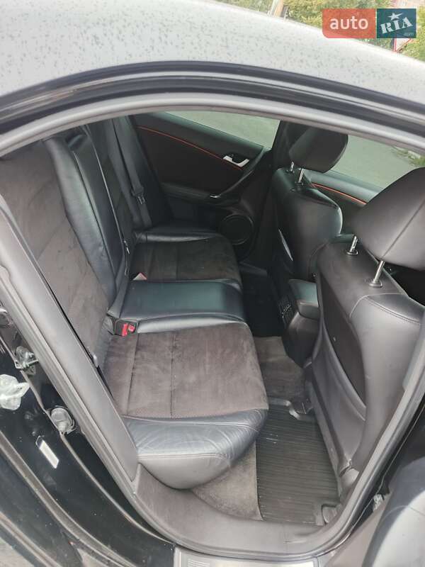 Седан Acura TSX 2011 в Чернігові
