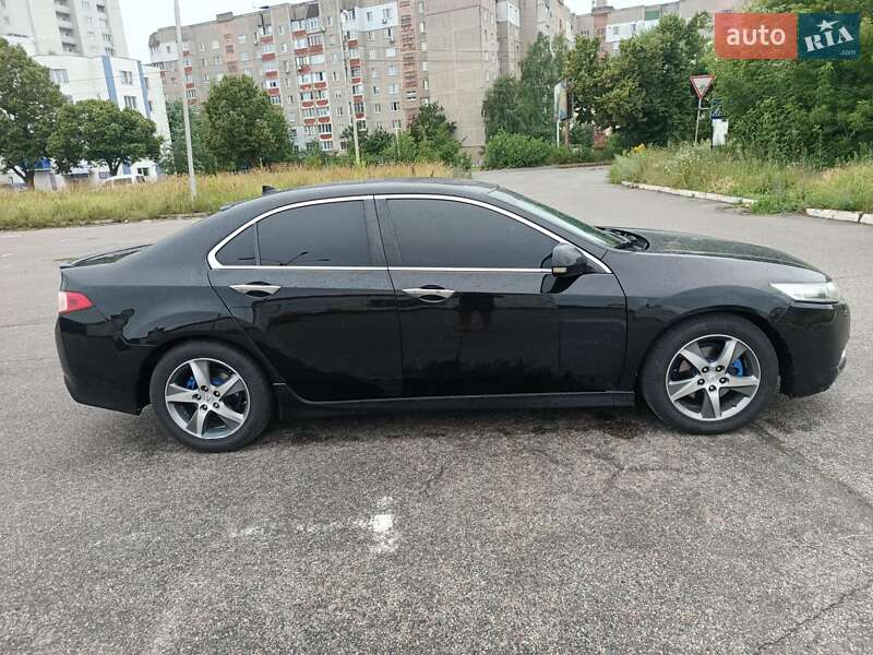 Седан Acura TSX 2011 в Чернігові