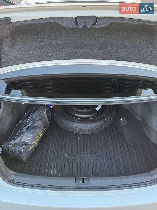 Седан Acura TSX 2012 в Дніпрі