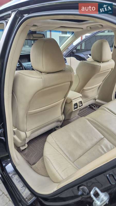 Седан Acura TSX 2011 в Львові
