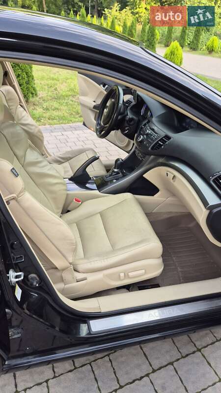 Седан Acura TSX 2011 в Львові