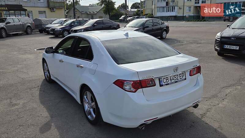 Седан Acura TSX 2013 в Києві