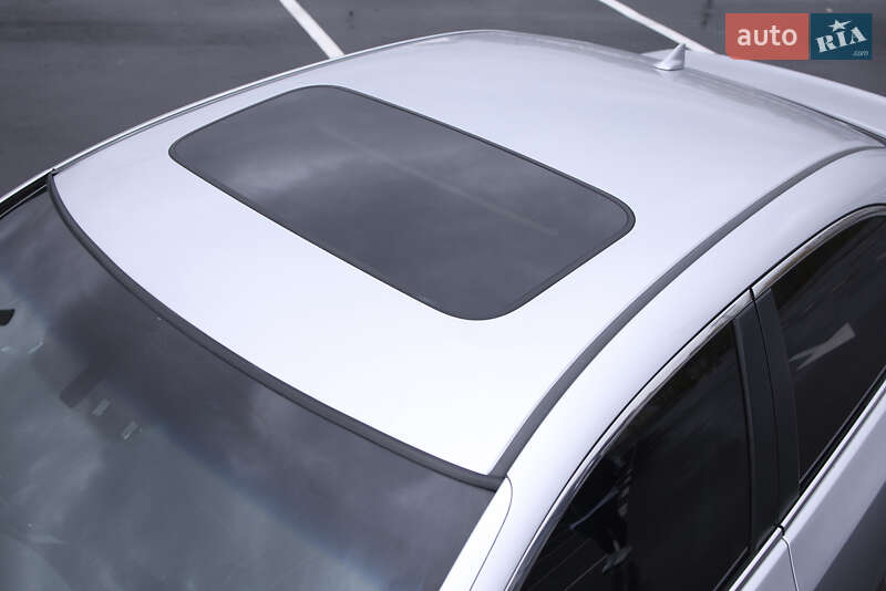 Седан Acura TSX 2013 в Киеве