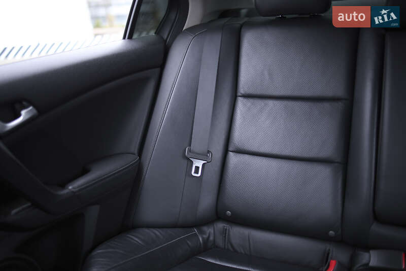 Седан Acura TSX 2013 в Киеве