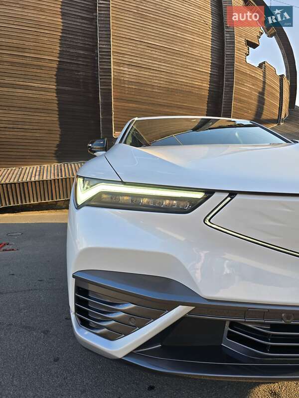 Внедорожник / Кроссовер Acura ZDX 2024 в Одессе