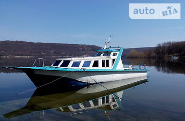 Катер Адмиралтеец 371 1982 в 