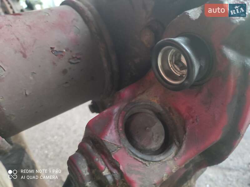 Зерновоз - напівпричіп AHP Trailer 2002 в Іванкові