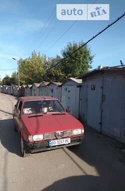 Седан Alfa Romeo 145 1981 в Львове