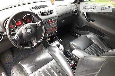 Купе Alfa Romeo 147 2002 в Полтаве