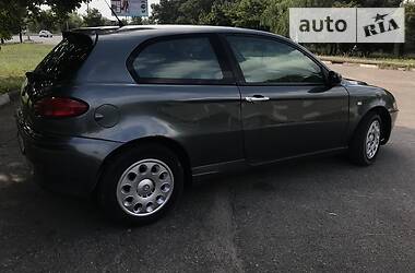 Хетчбек Alfa Romeo 147 2001 в Запоріжжі