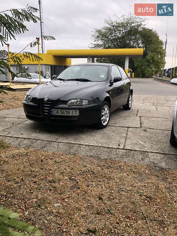 Alfa Romeo 147 2003 Alfa Romeo 147 2003