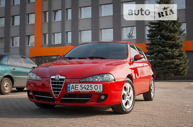 Хэтчбек Alfa Romeo 147 2009 в Днепре