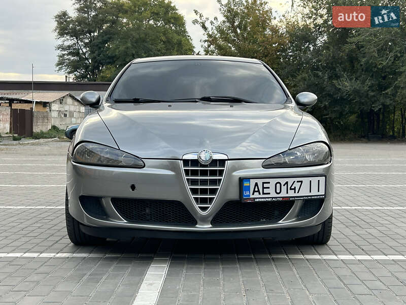 Хэтчбек Alfa Romeo 147 2005 в Днепре