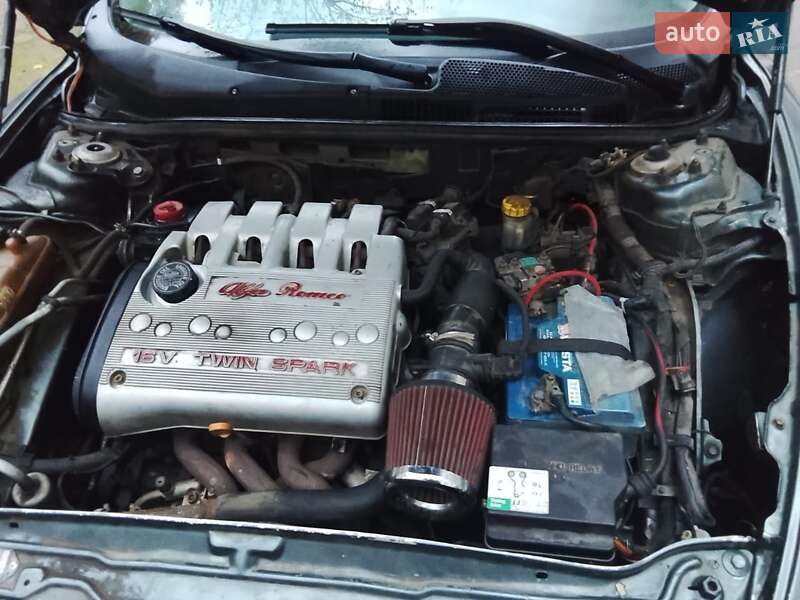 Хэтчбек Alfa Romeo 147 2003 в Херсоне