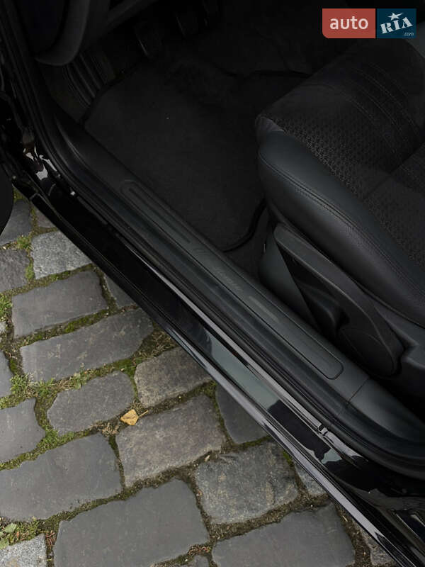 Хэтчбек Alfa Romeo 147 2009 в Киеве