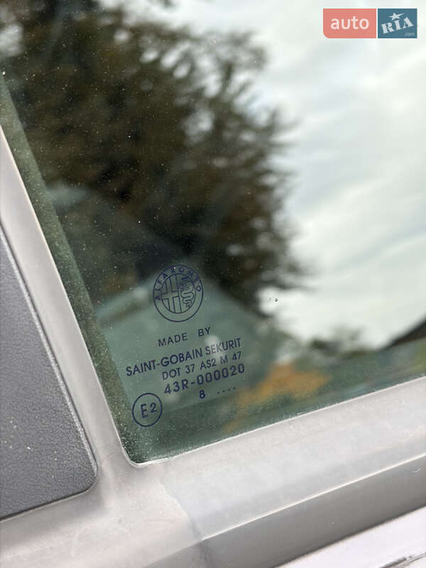 Хэтчбек Alfa Romeo 147 2009 в Киеве